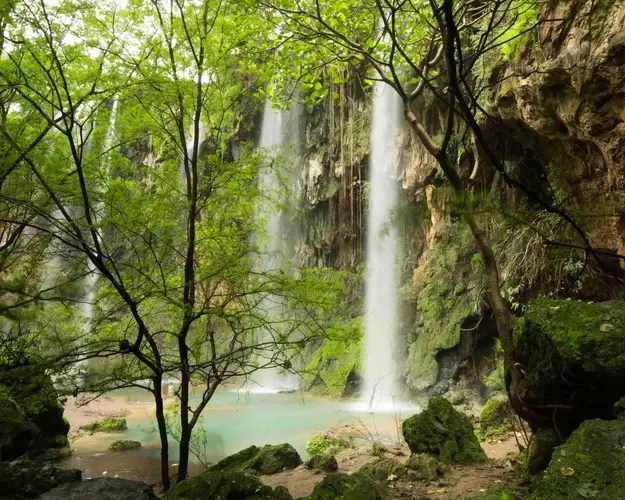 Hajar water